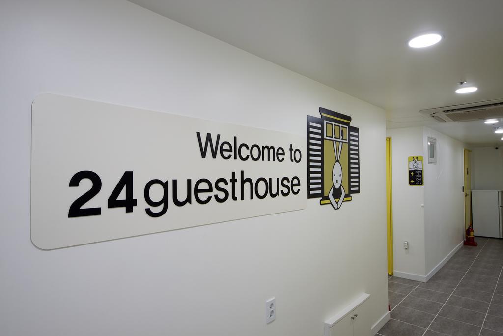 24 Guesthouse Myeongdong Town Seul Dış mekan fotoğraf